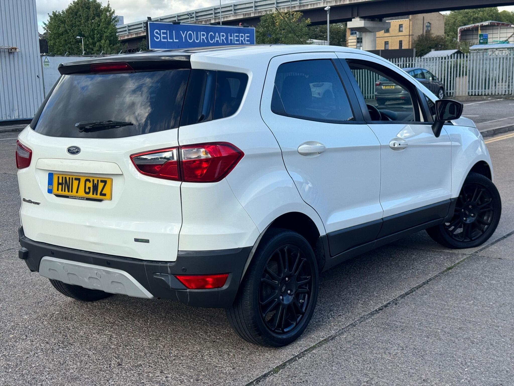 Ford Ecosport view 19