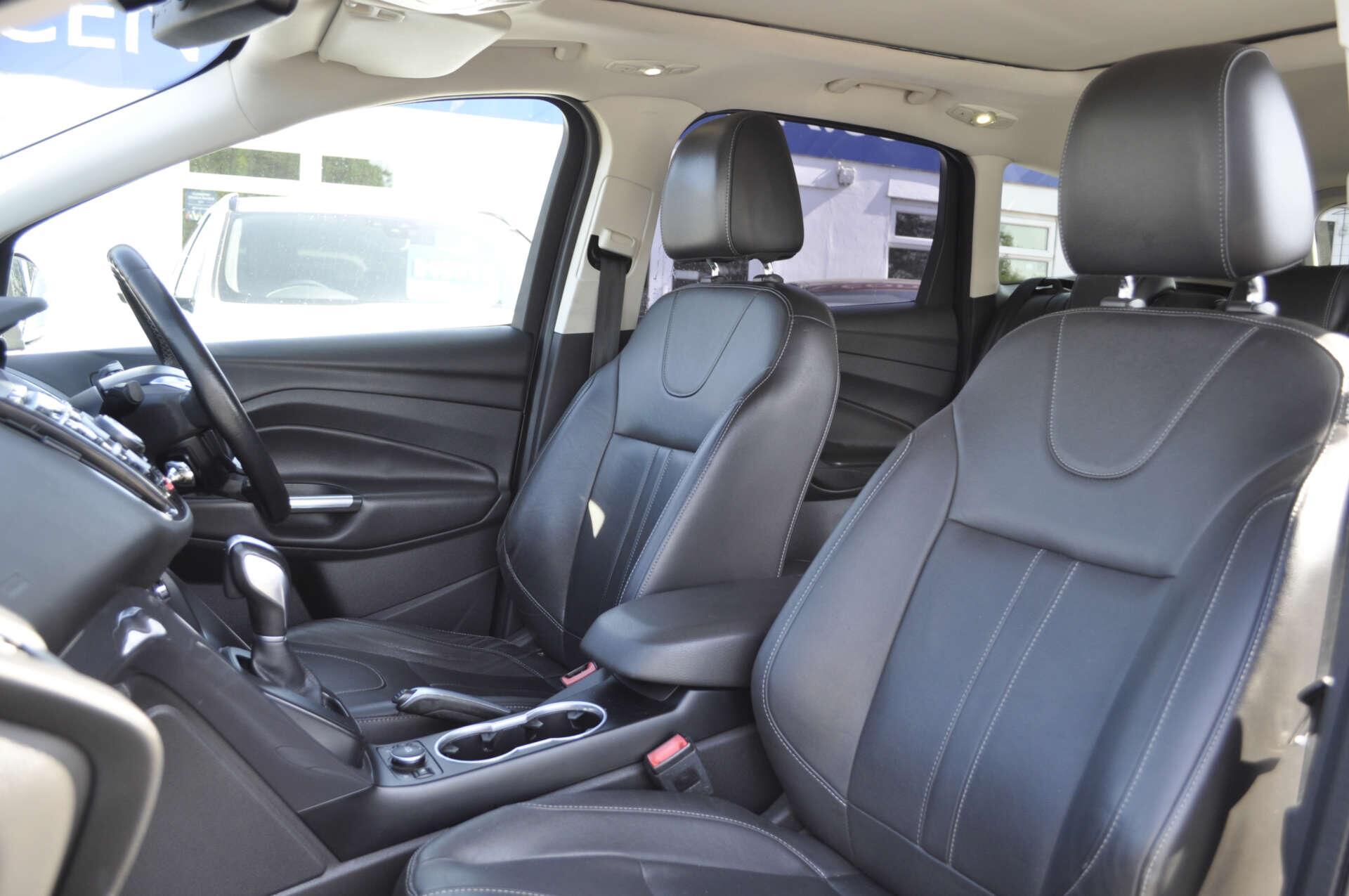 Ford Kuga view 13