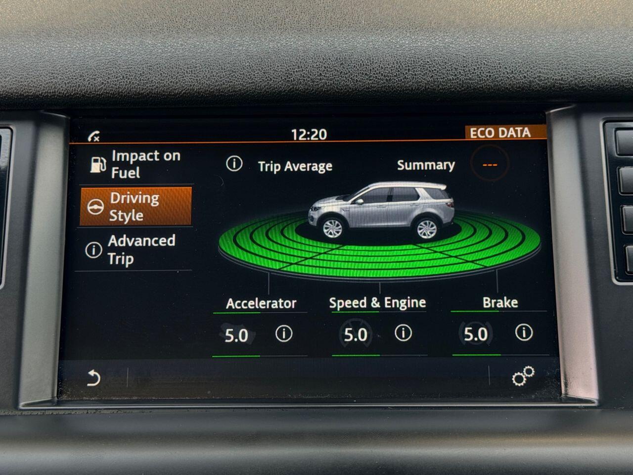 Land Rover Discovery Sport view 48