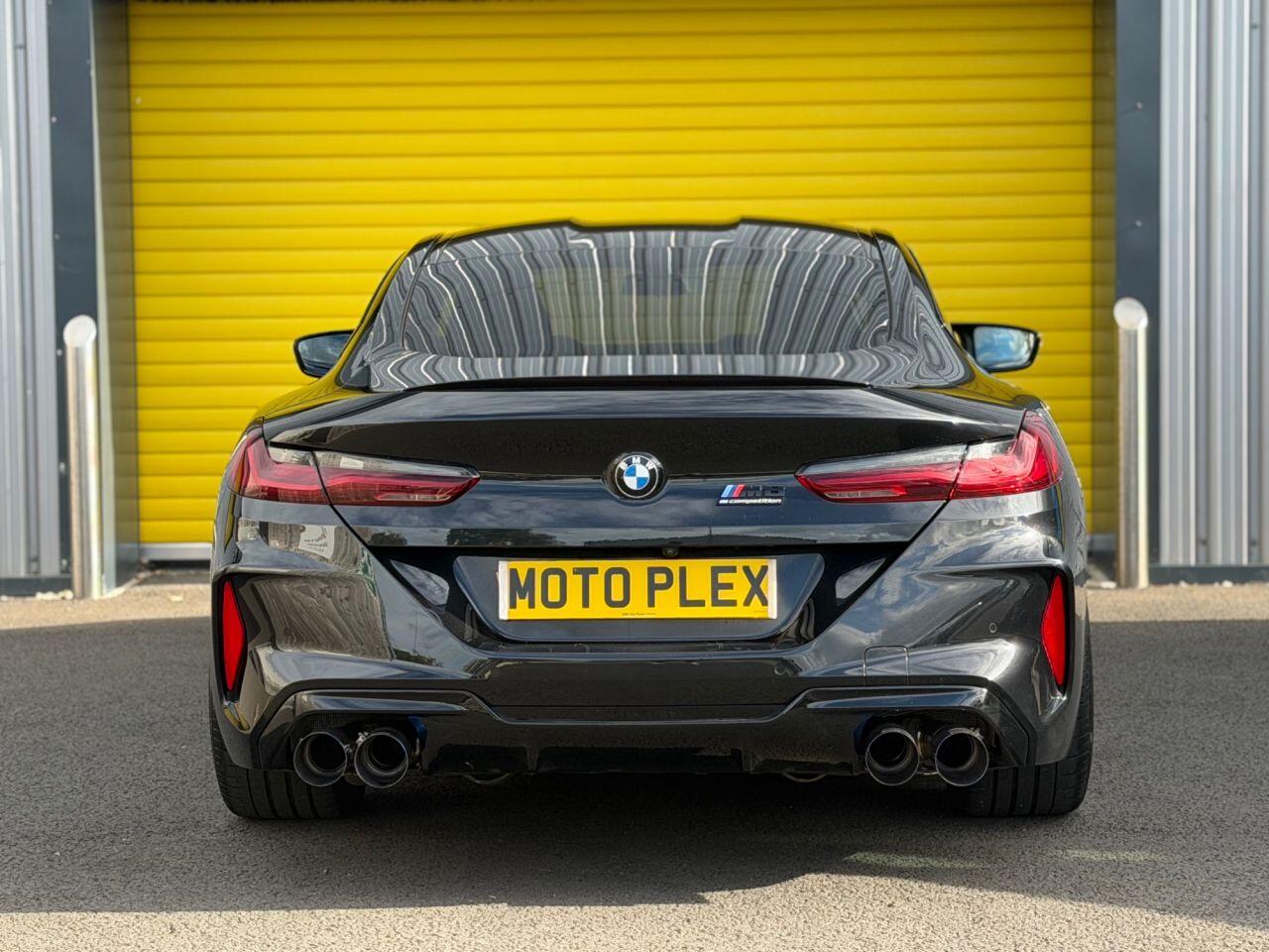 BMW M8 view 8