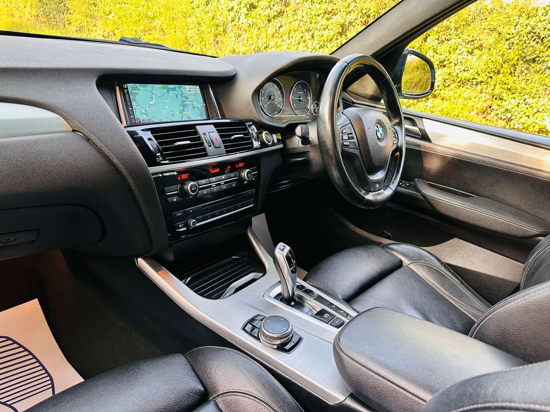 BMW X3 view 7
