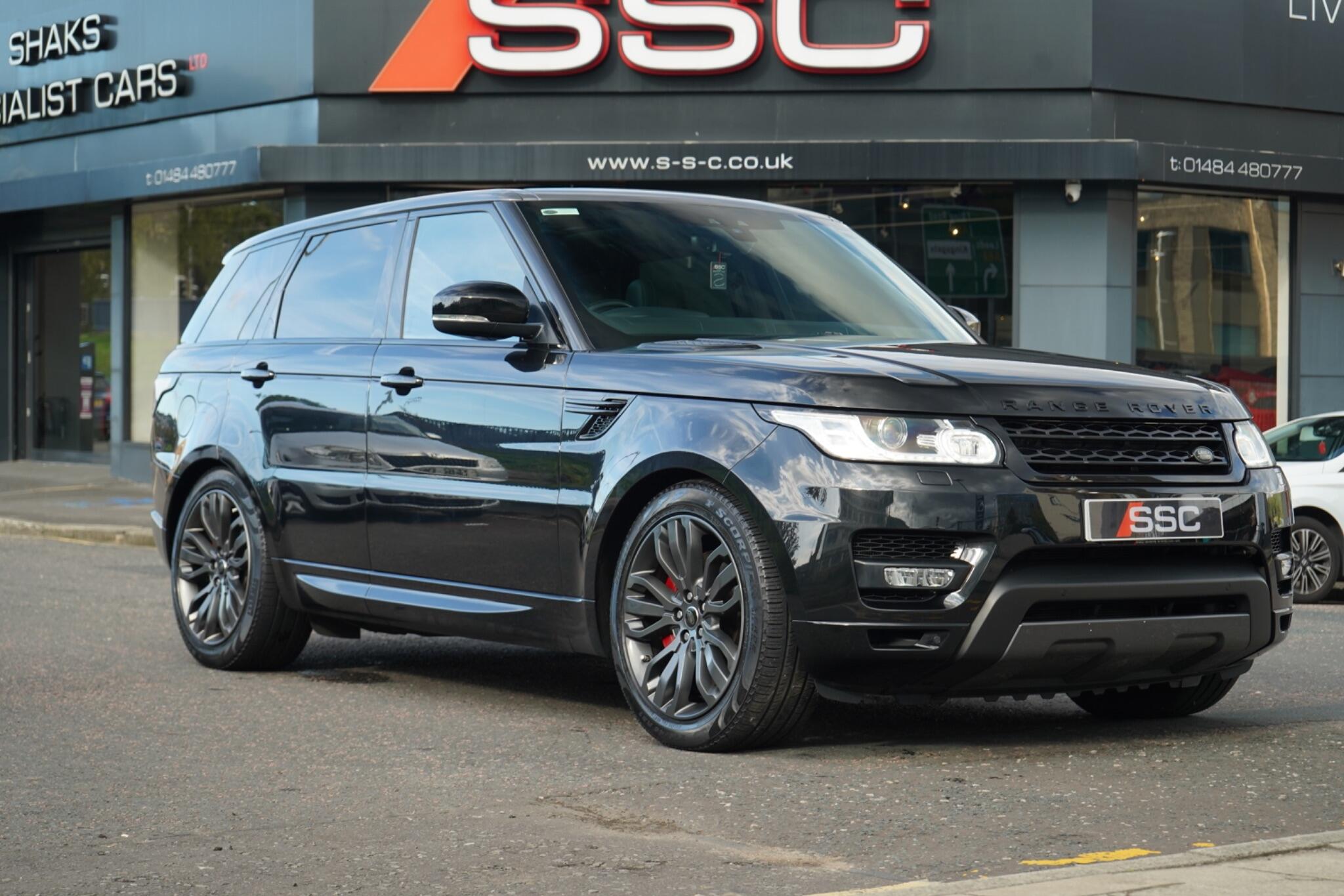 Land Rover Range Rover Sport view 4