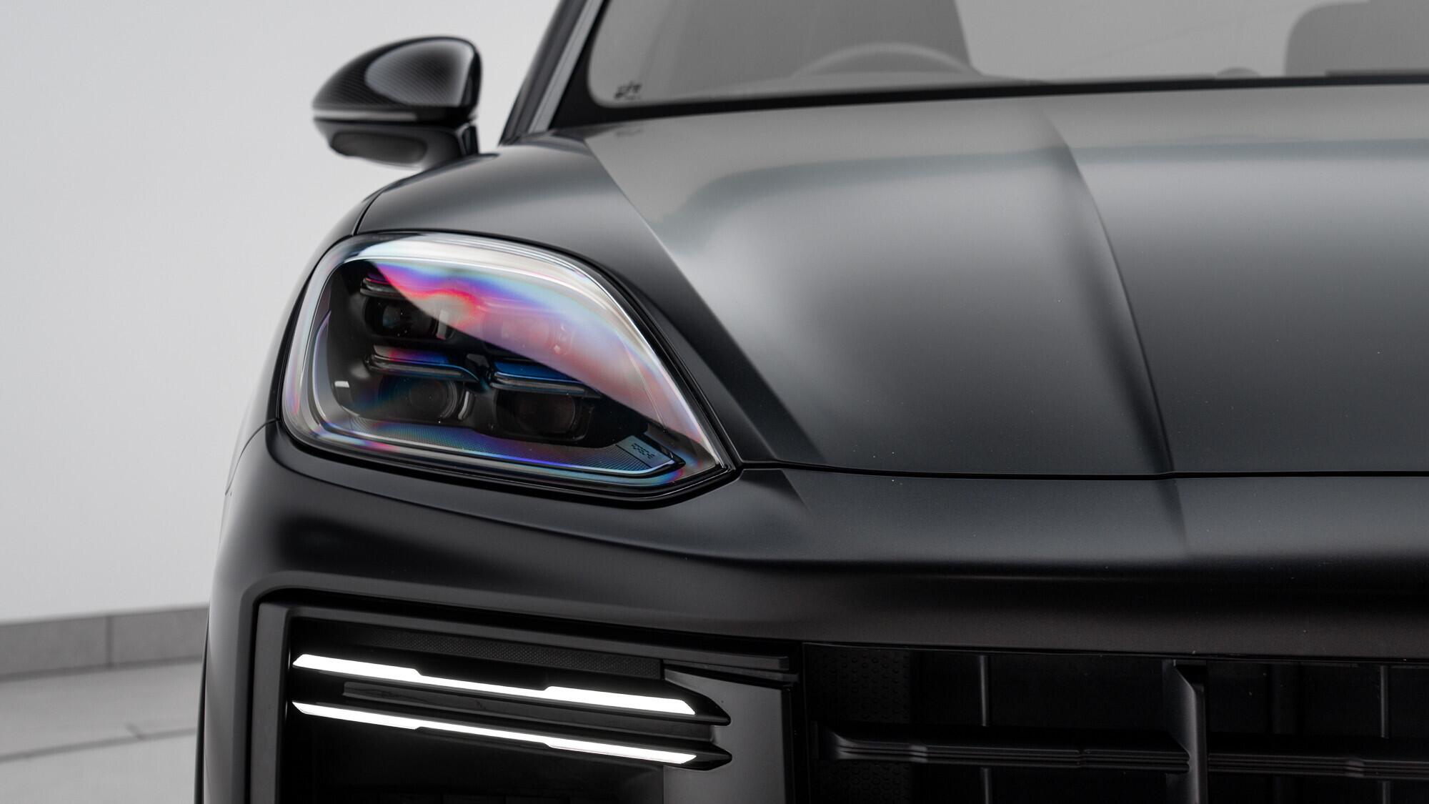 Porsche Cayenne view 7