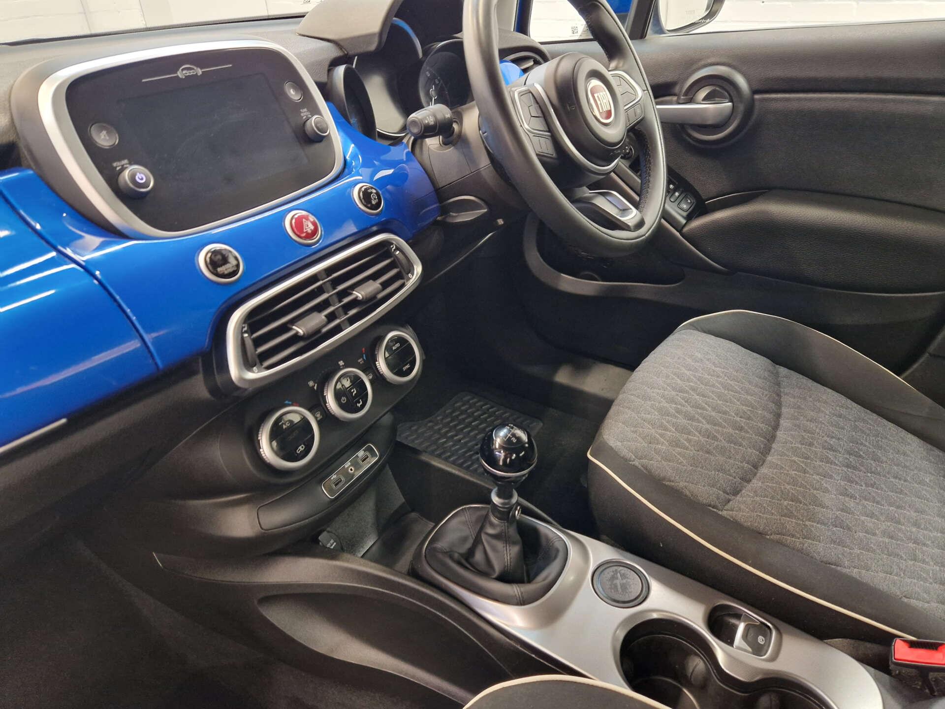 Fiat 500x view 25