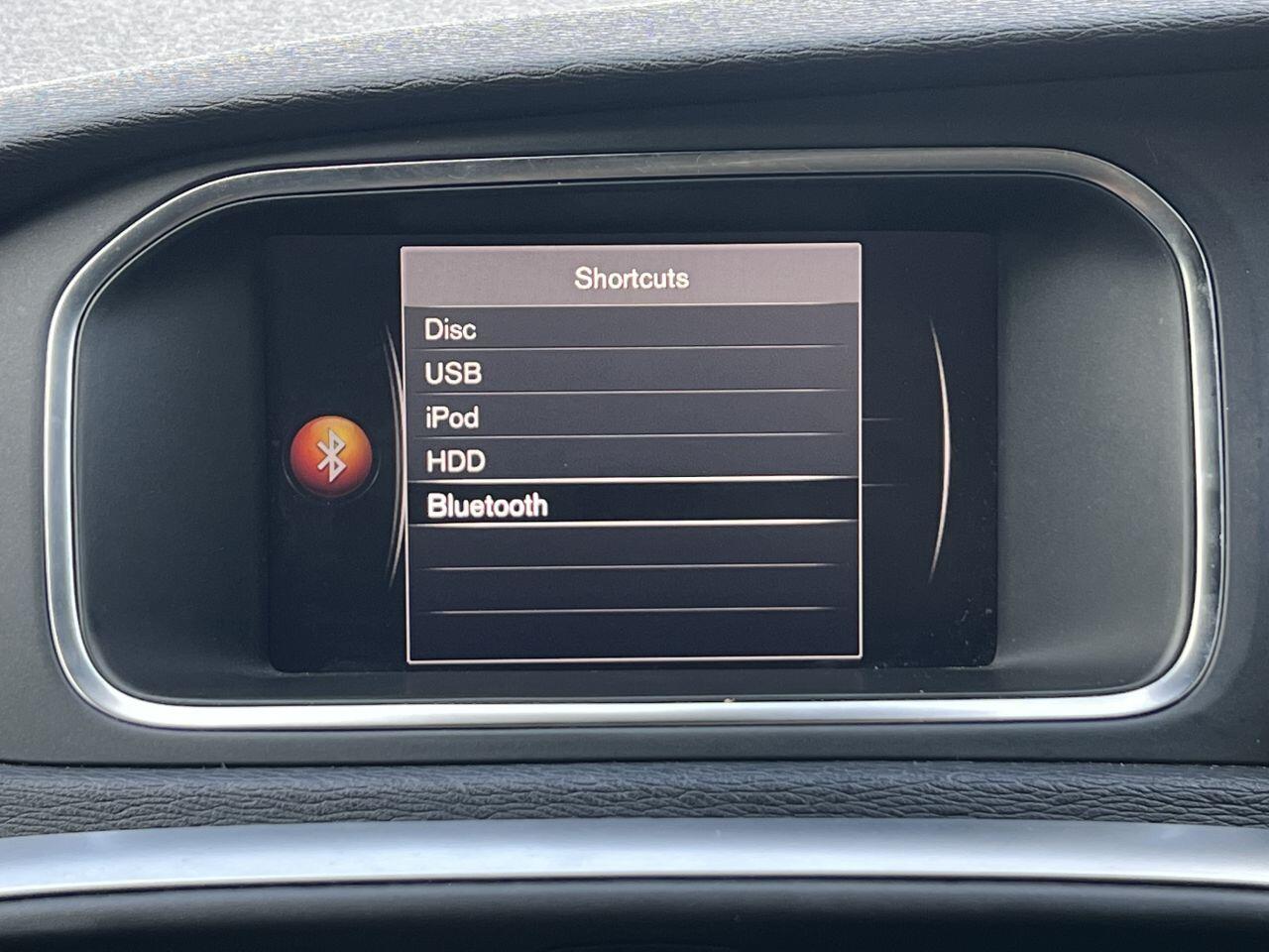 Volvo V40 view 38
