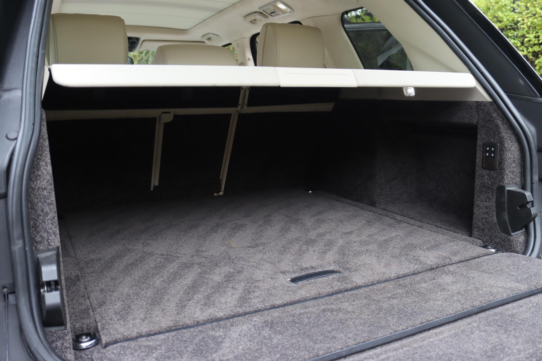 Land Rover Range Rover view 75