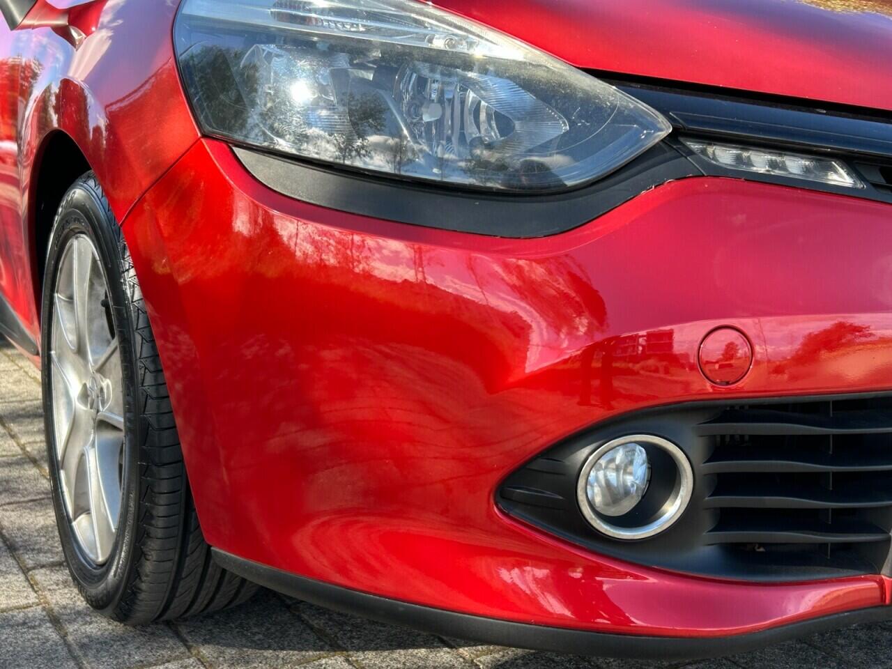 Renault Clio view 10