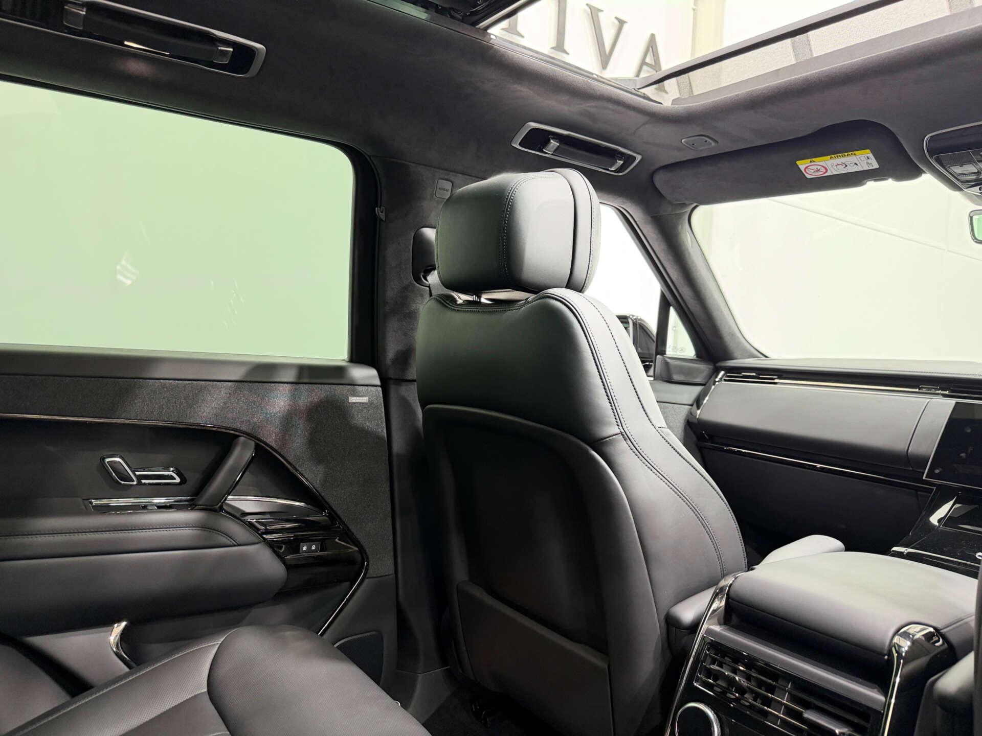 Land Rover Range Rover Sport view 17