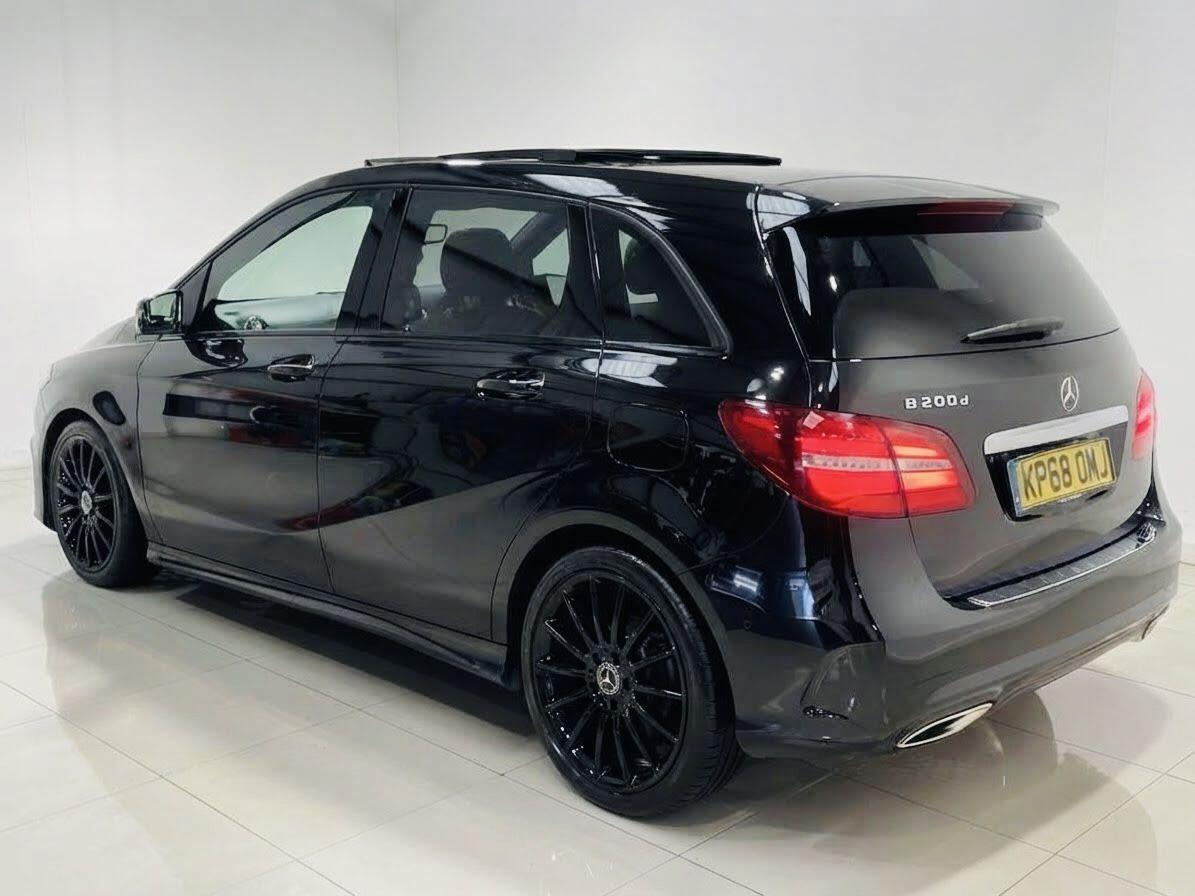Mercedes-Benz B-Class view 3