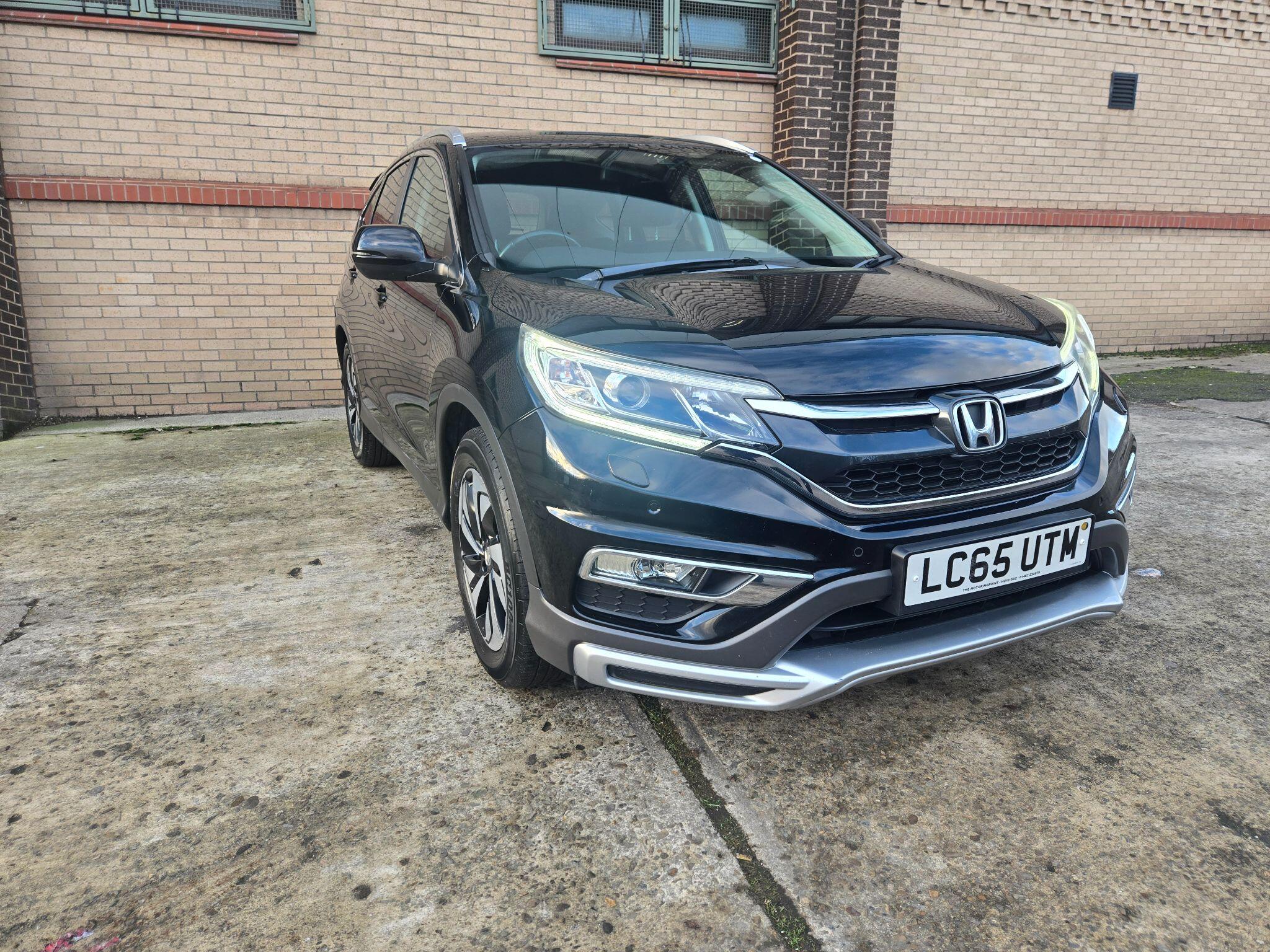 2015 Honda CR-V image 1