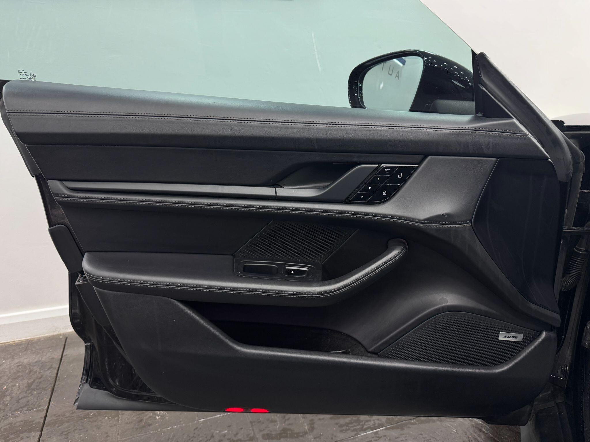 Porsche Taycan view 43