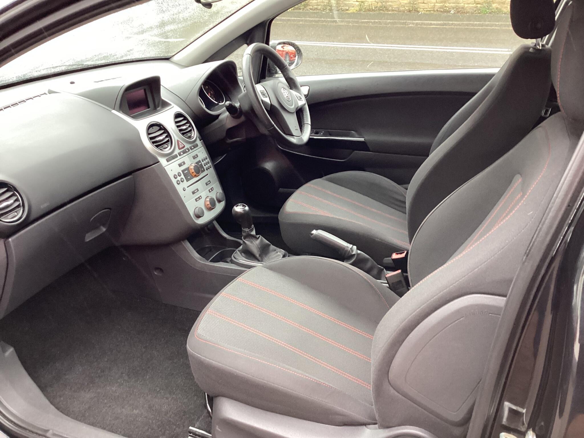 Vauxhall Corsa view 14