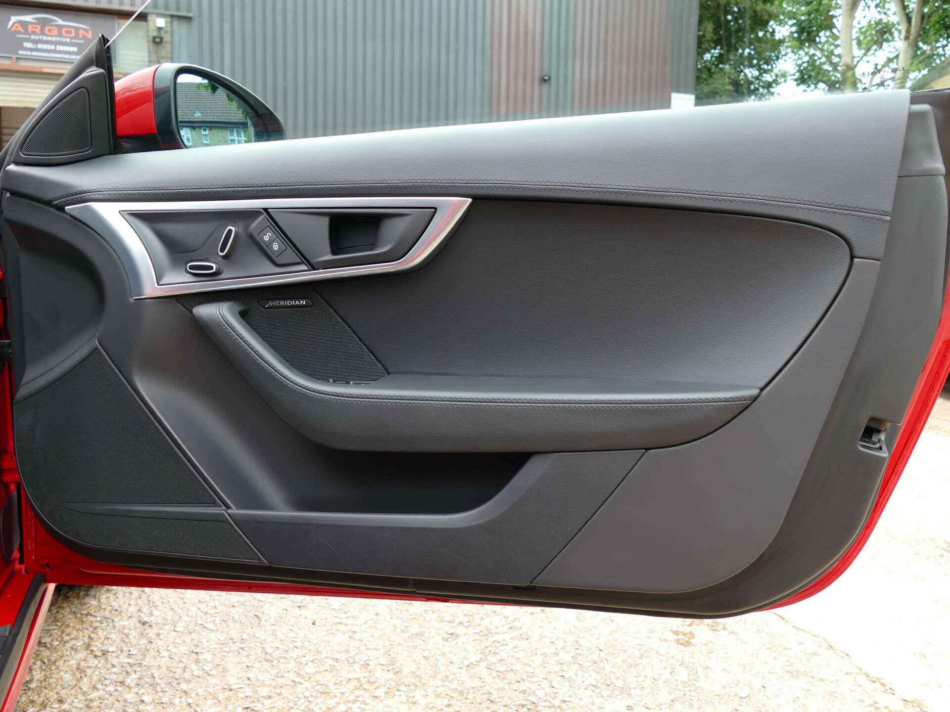 Jaguar F-Type view 29