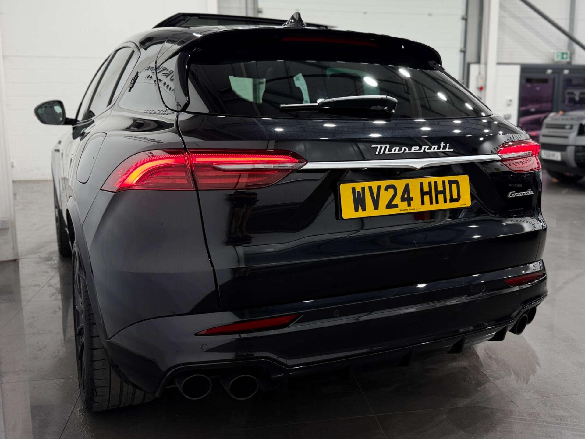Maserati Grecale view 8