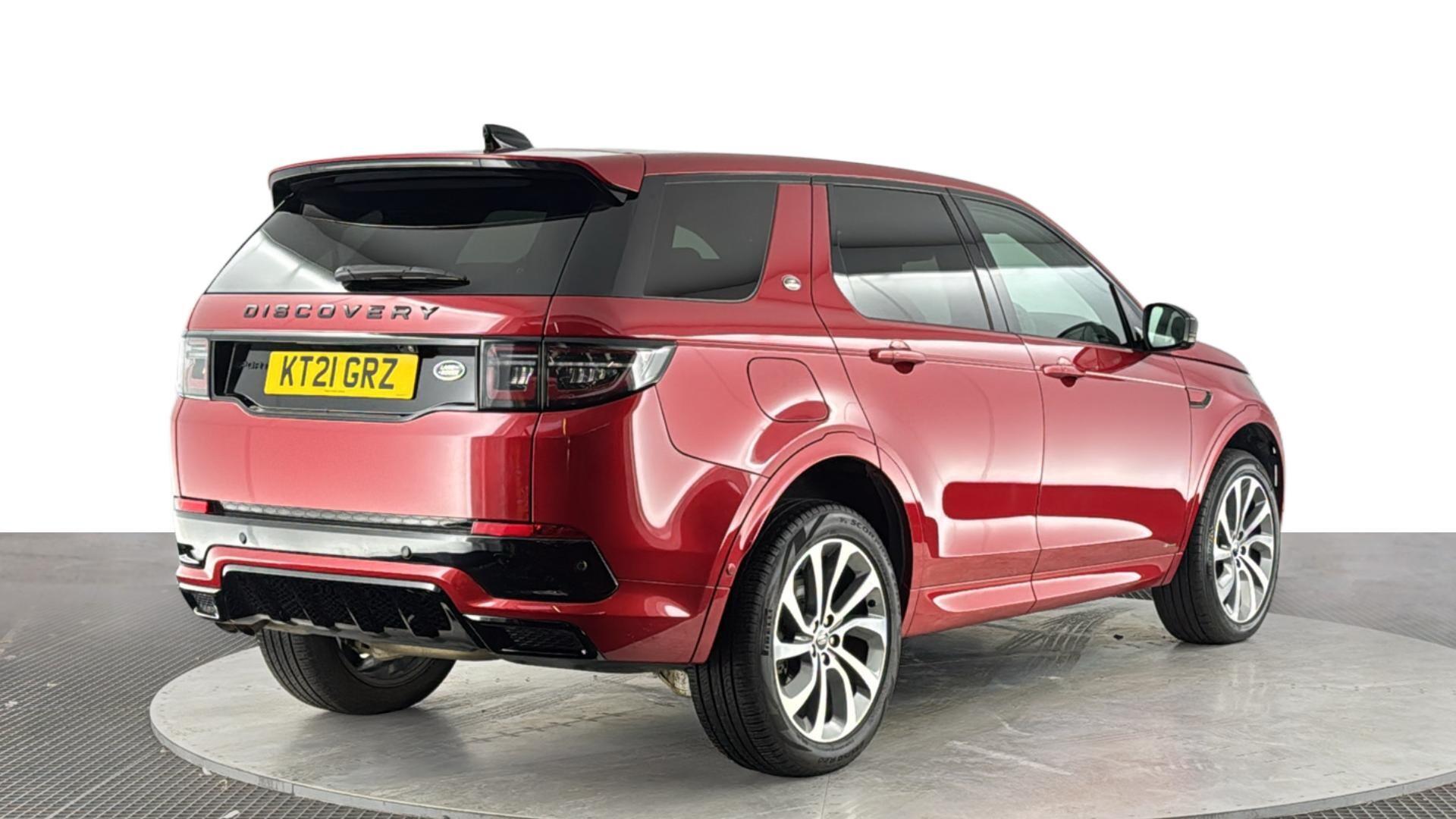 Land Rover Discovery Sport view 4