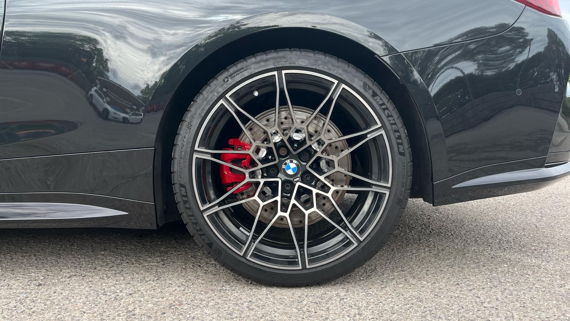 BMW M4 view 14