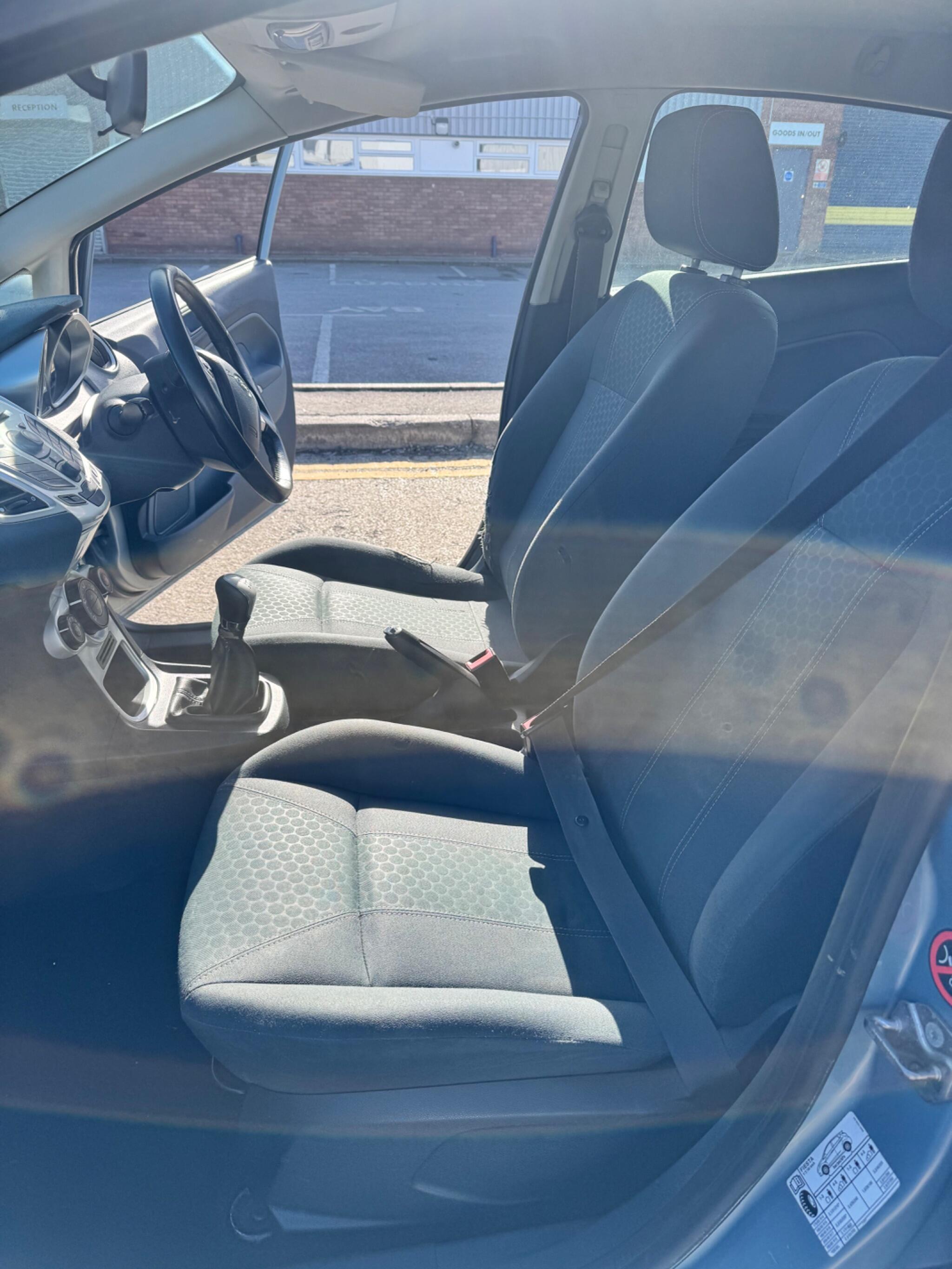 Ford Fiesta view 45