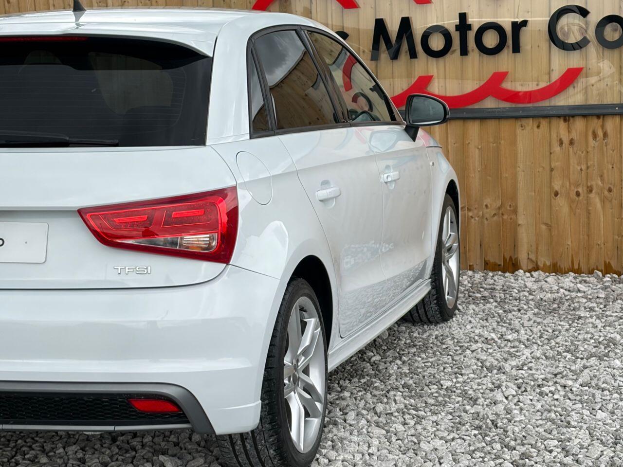 Audi A1 view 8
