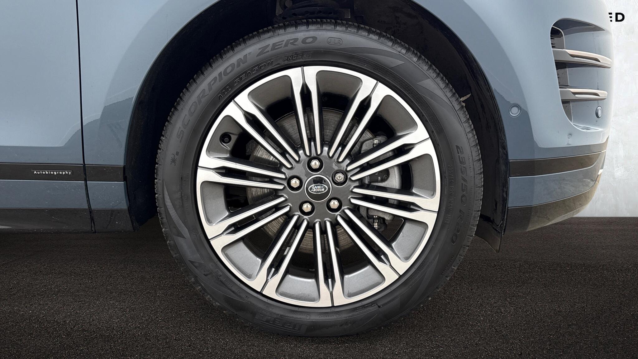 Land Rover Range Rover Evoque view 8
