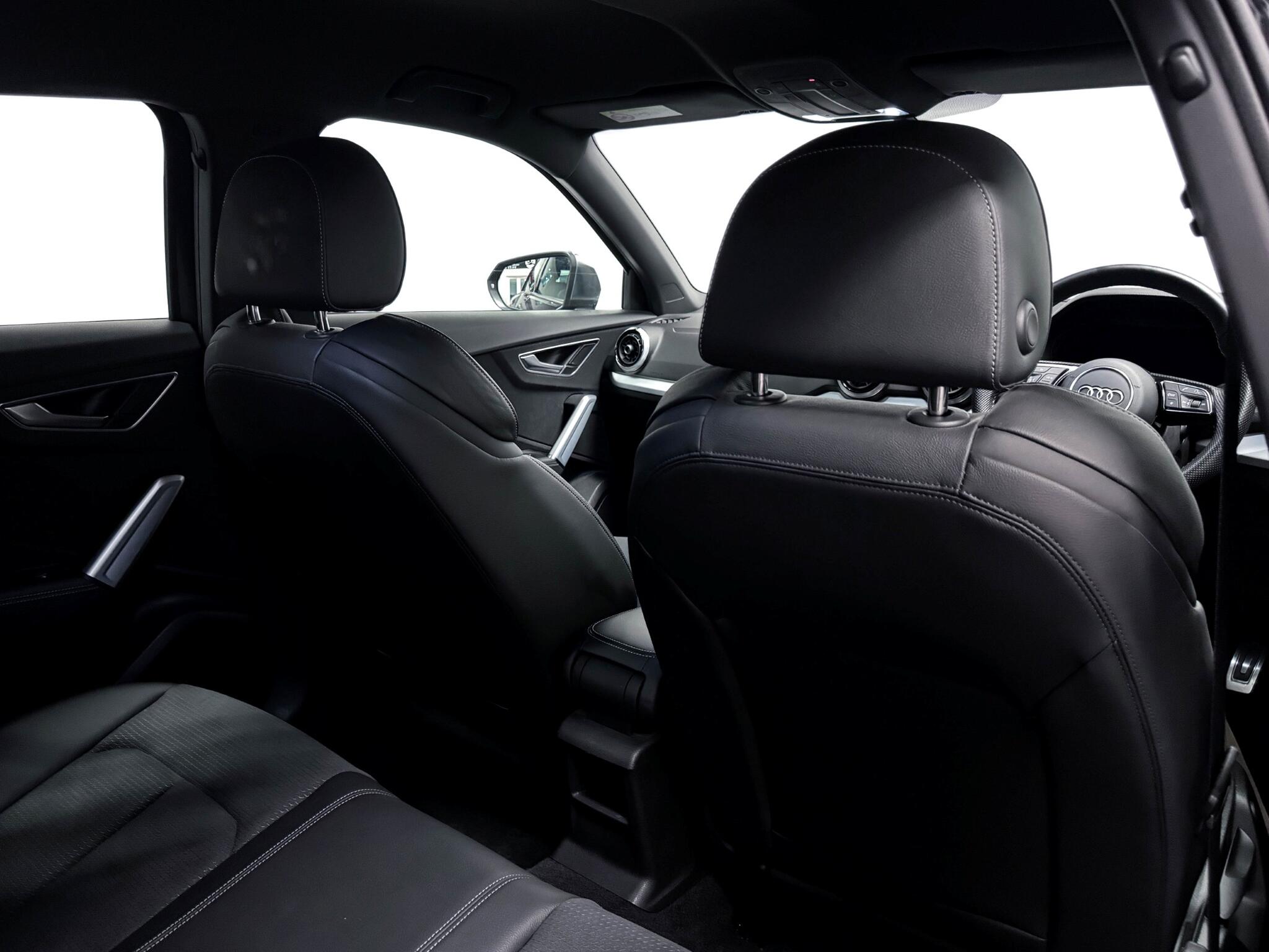 Audi SQ2 view 11