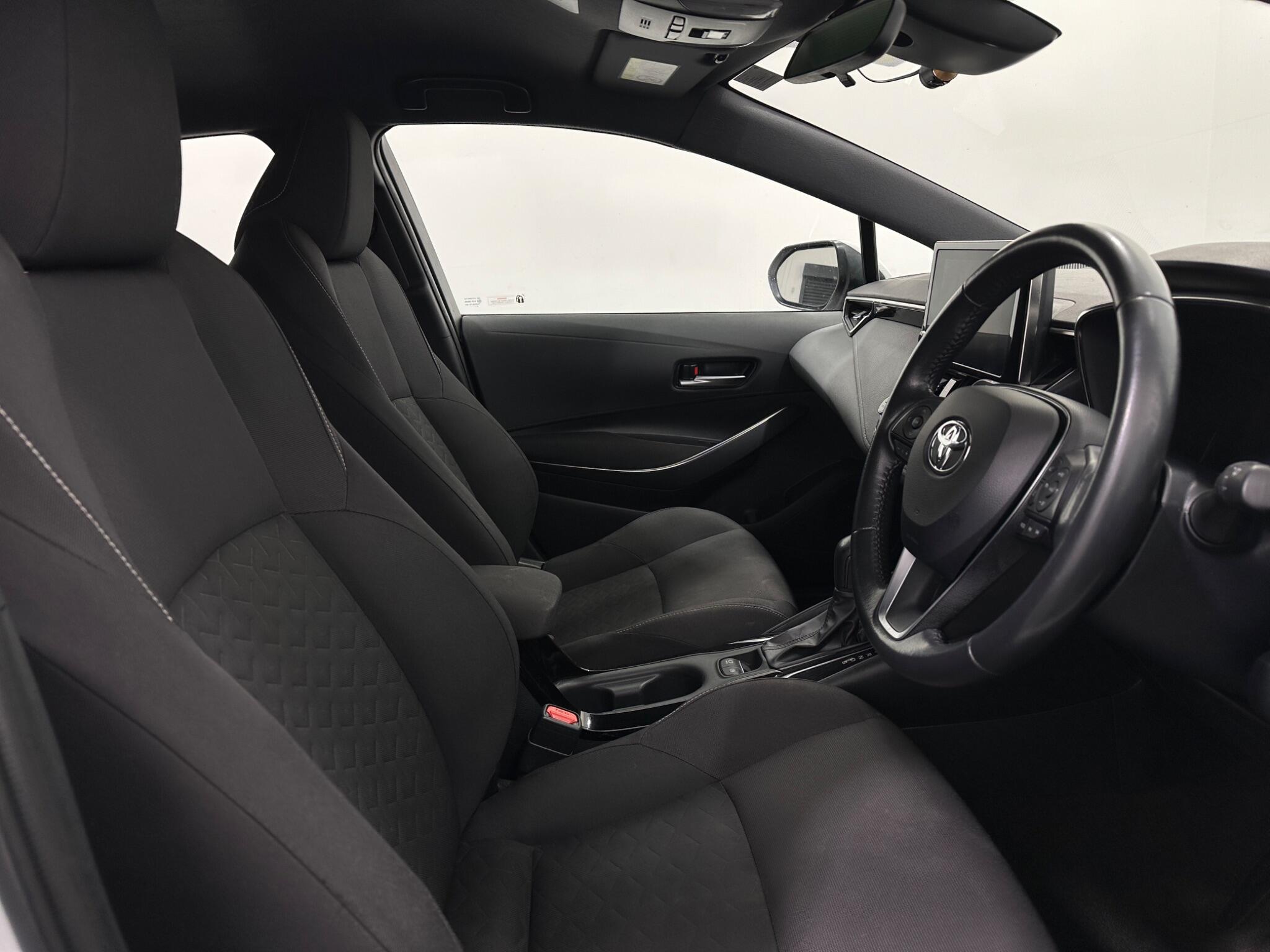 Toyota Corolla view 32