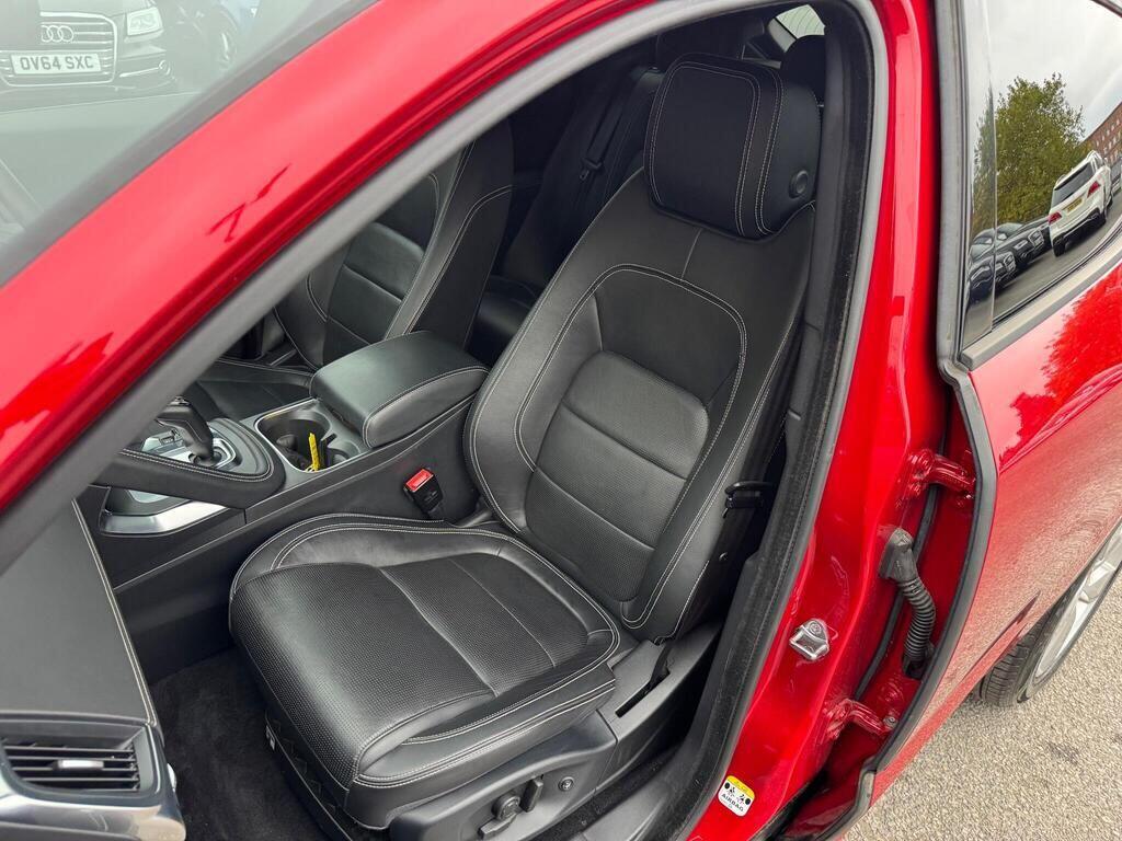 Jaguar E-Pace view 17