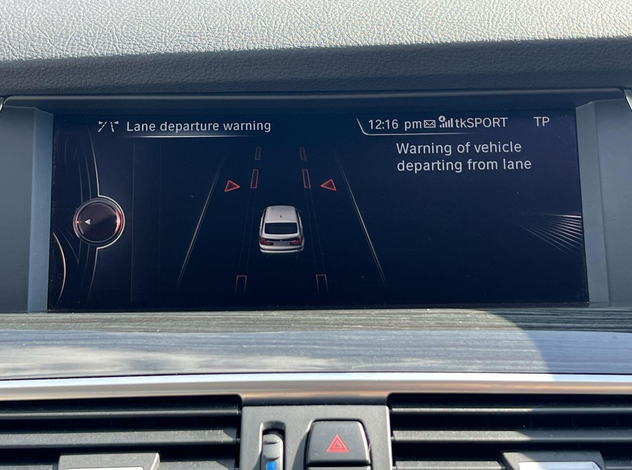 BMW 5 Series view 72