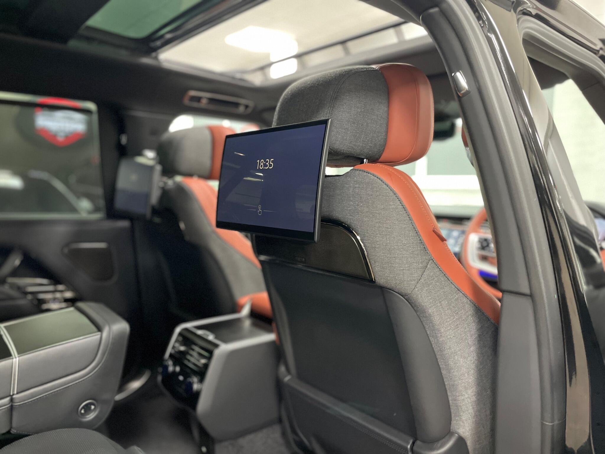 Land Rover Range Rover view 20