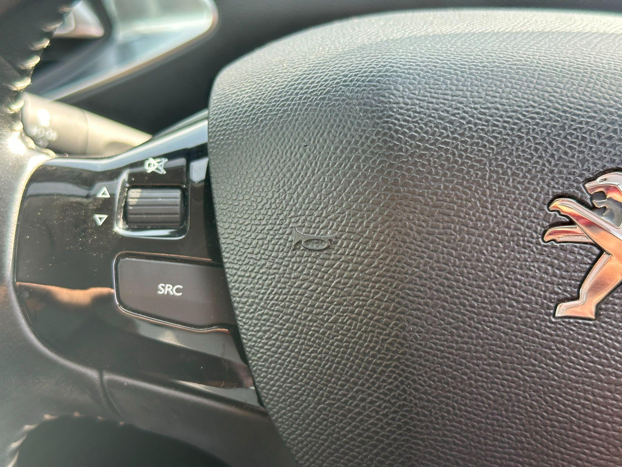 Peugeot 308 view 23