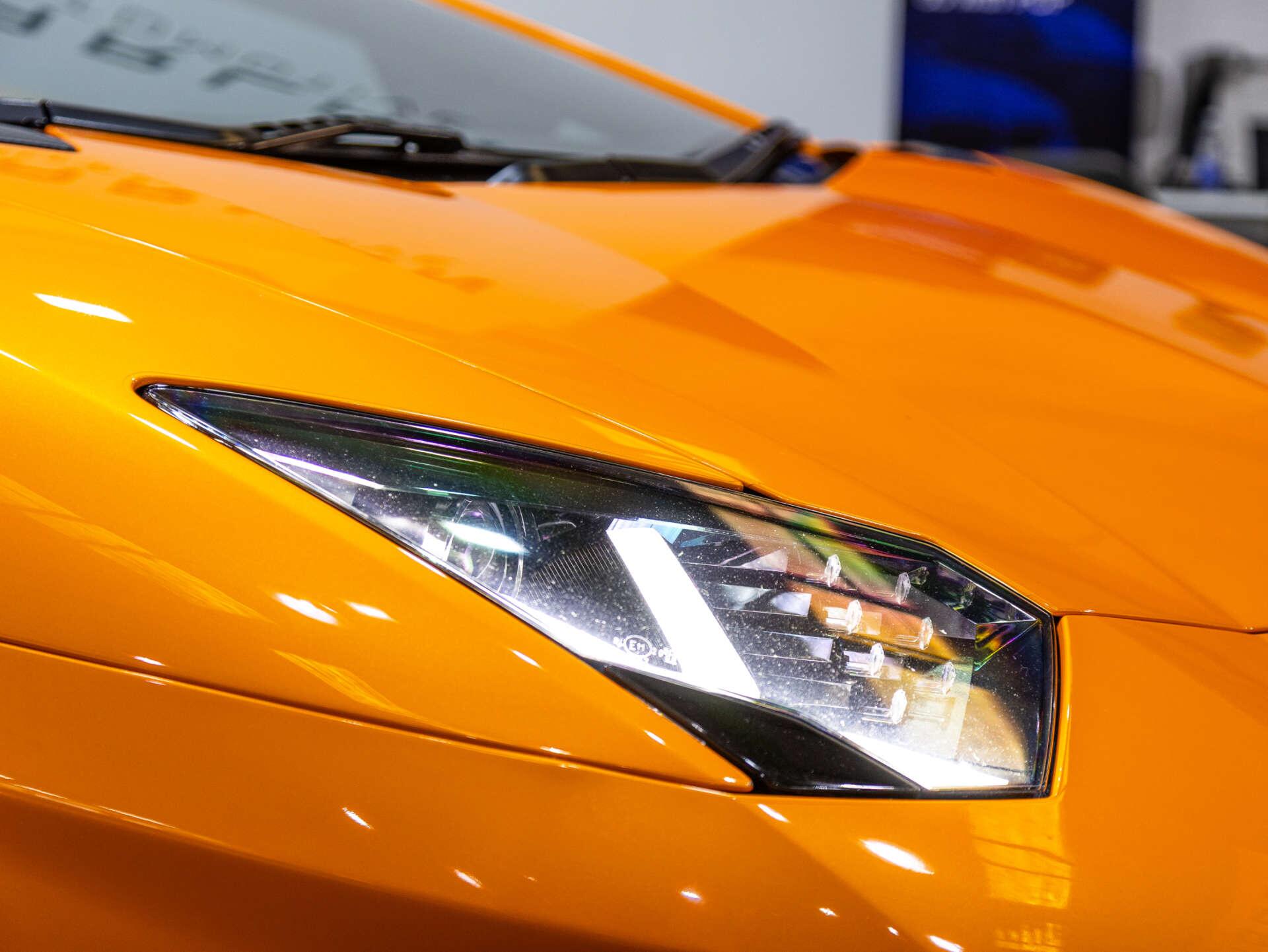 Lamborghini Aventador view 67