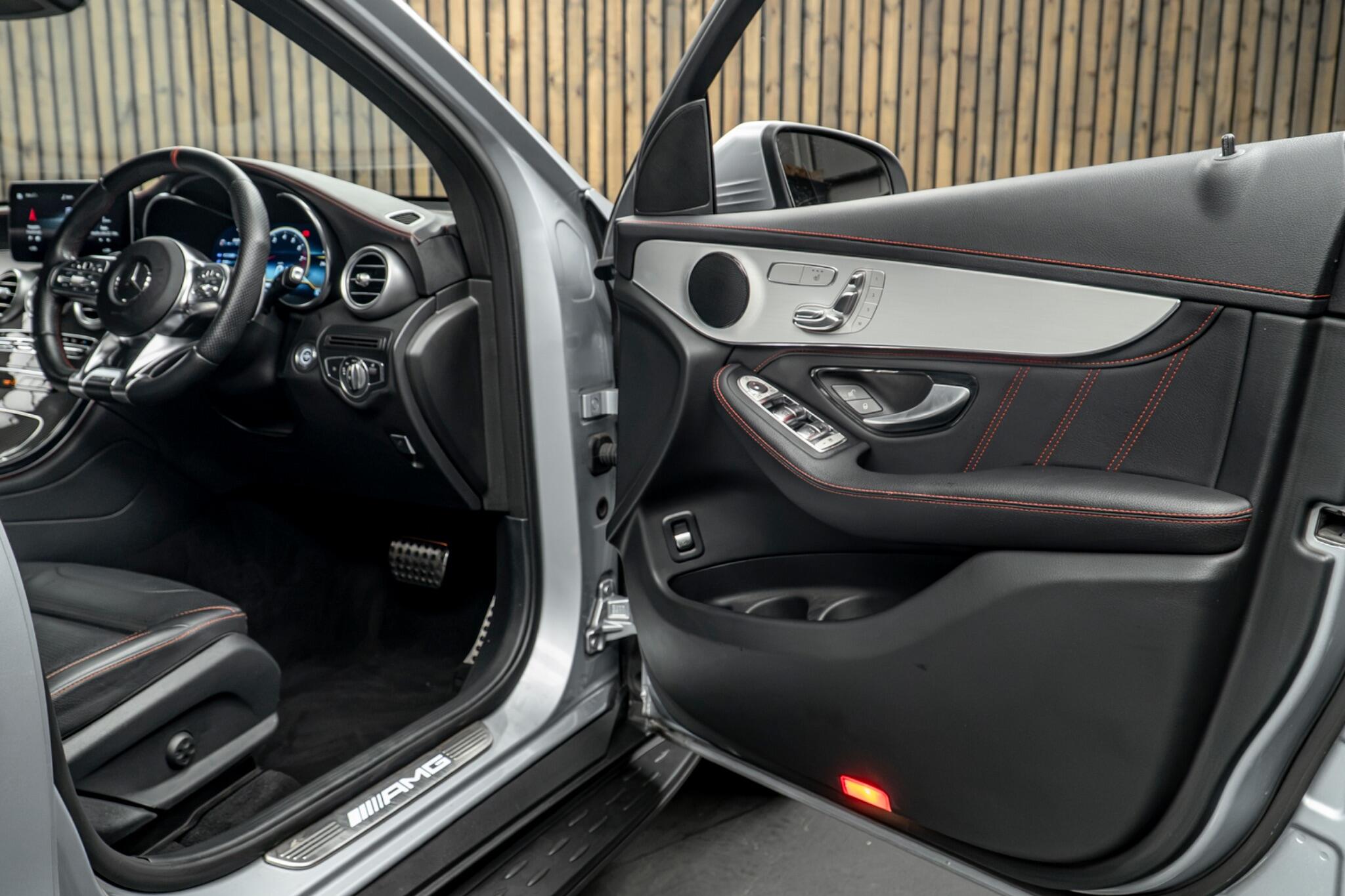 Mercedes-Benz GLC view 11