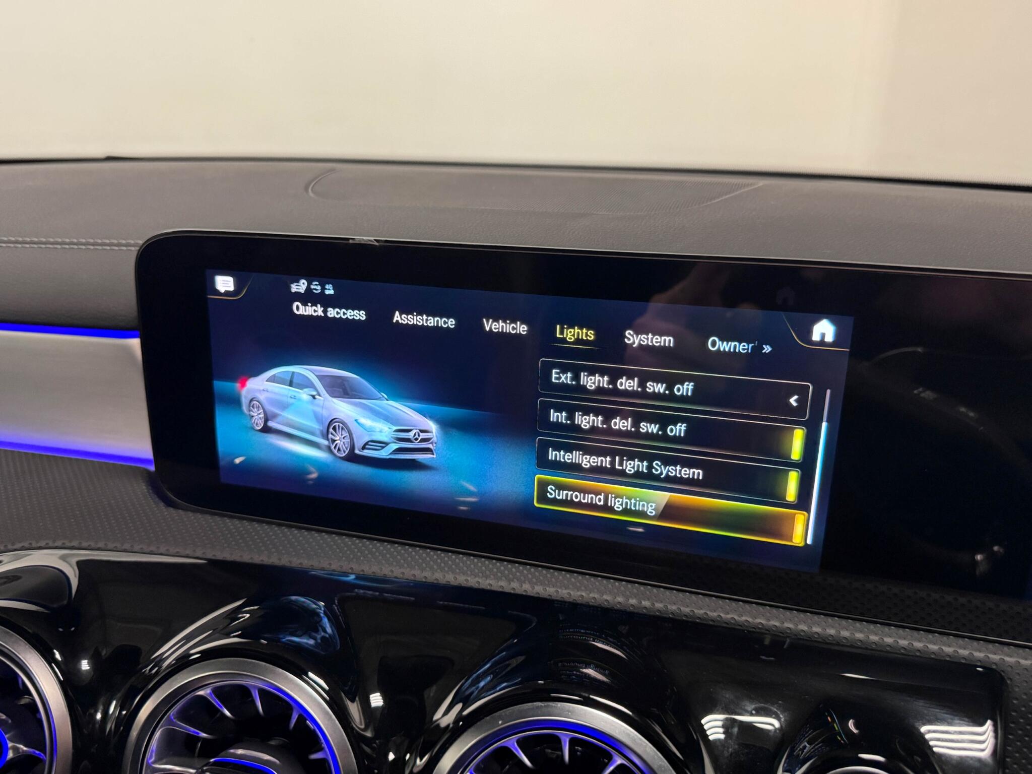 Mercedes-Benz Cla view 54