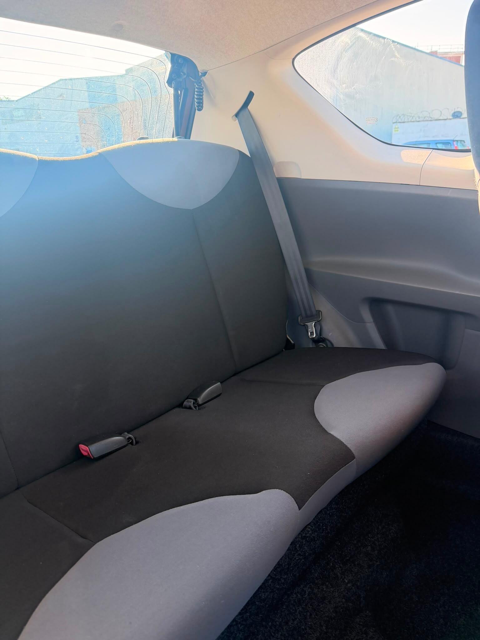 Citroen C1 view 24