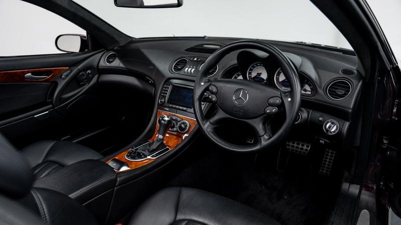 Mercedes-Benz SL view 23