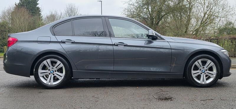 2017 BMW 3 Series 2.0 320i Sport Auto Euro 6 (s/s) 4dr • 108,493 miles image 4