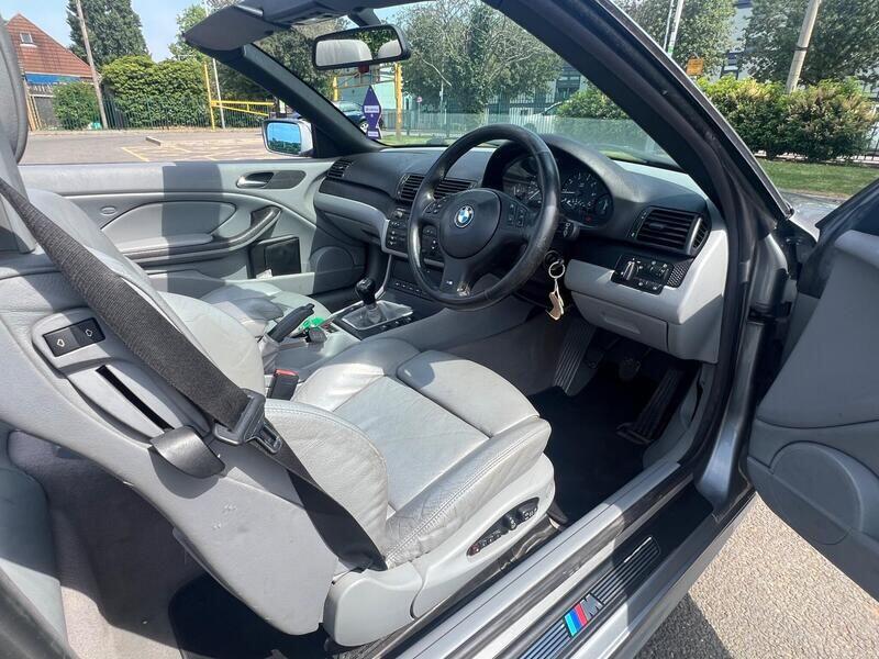 BMW 3 Series view 19