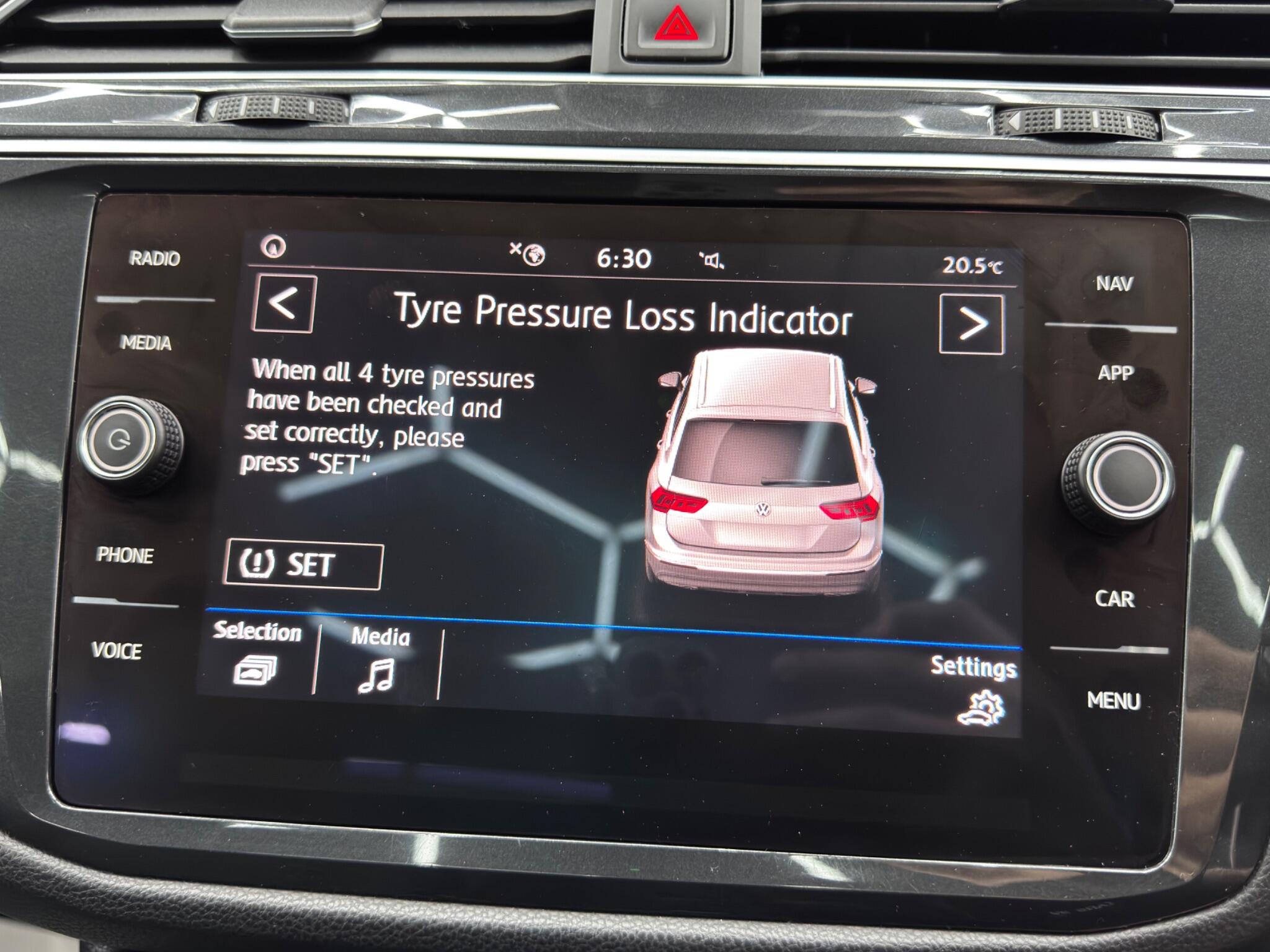 Volkswagen Tiguan view 36