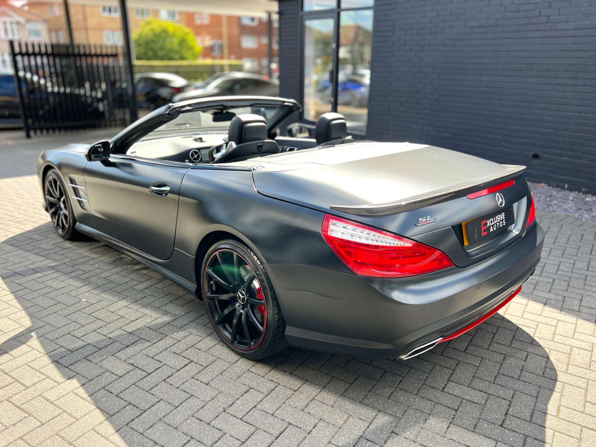 Mercedes-Benz SL view 24