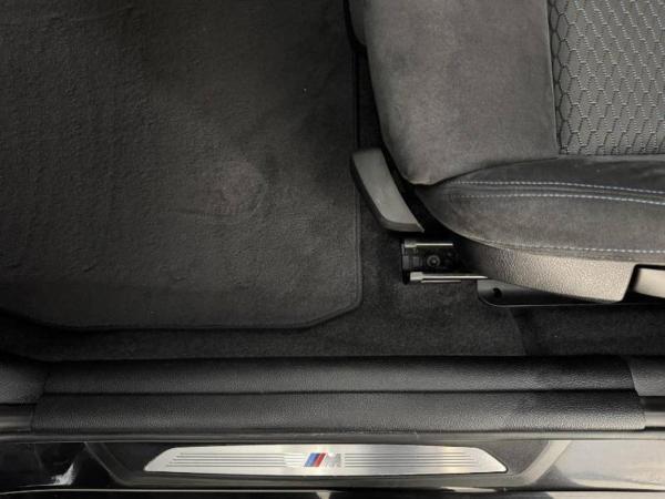 BMW 1 Series view 77