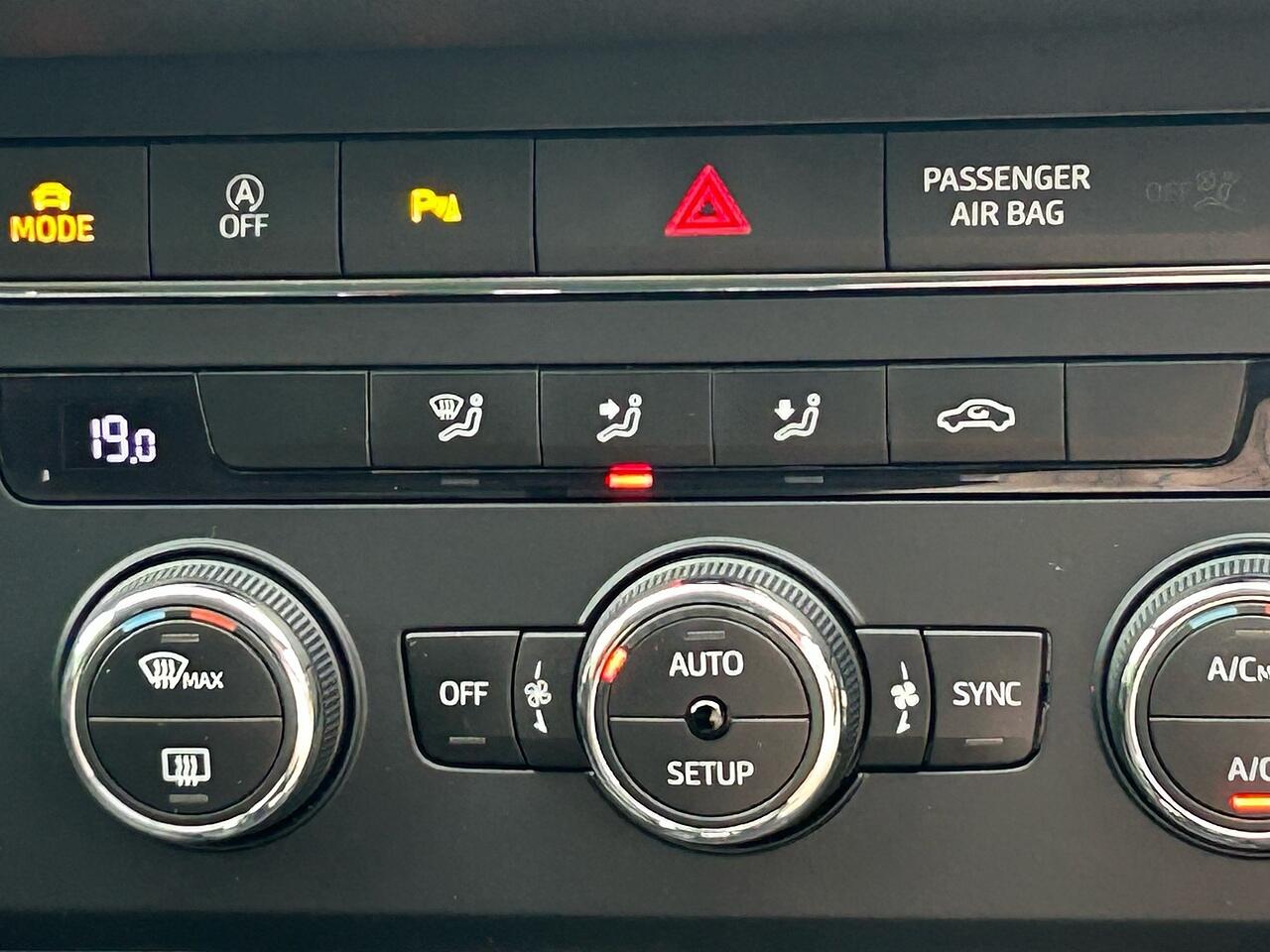 Seat Leon view 5