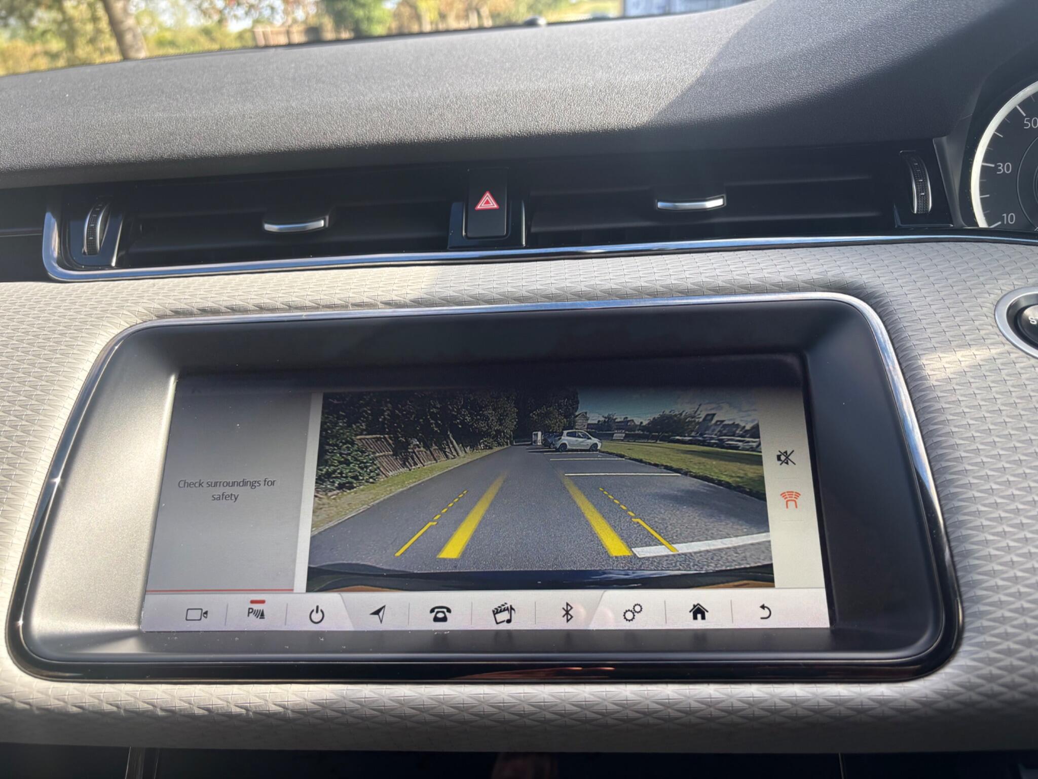 Land Rover Range Rover Evoque view 12
