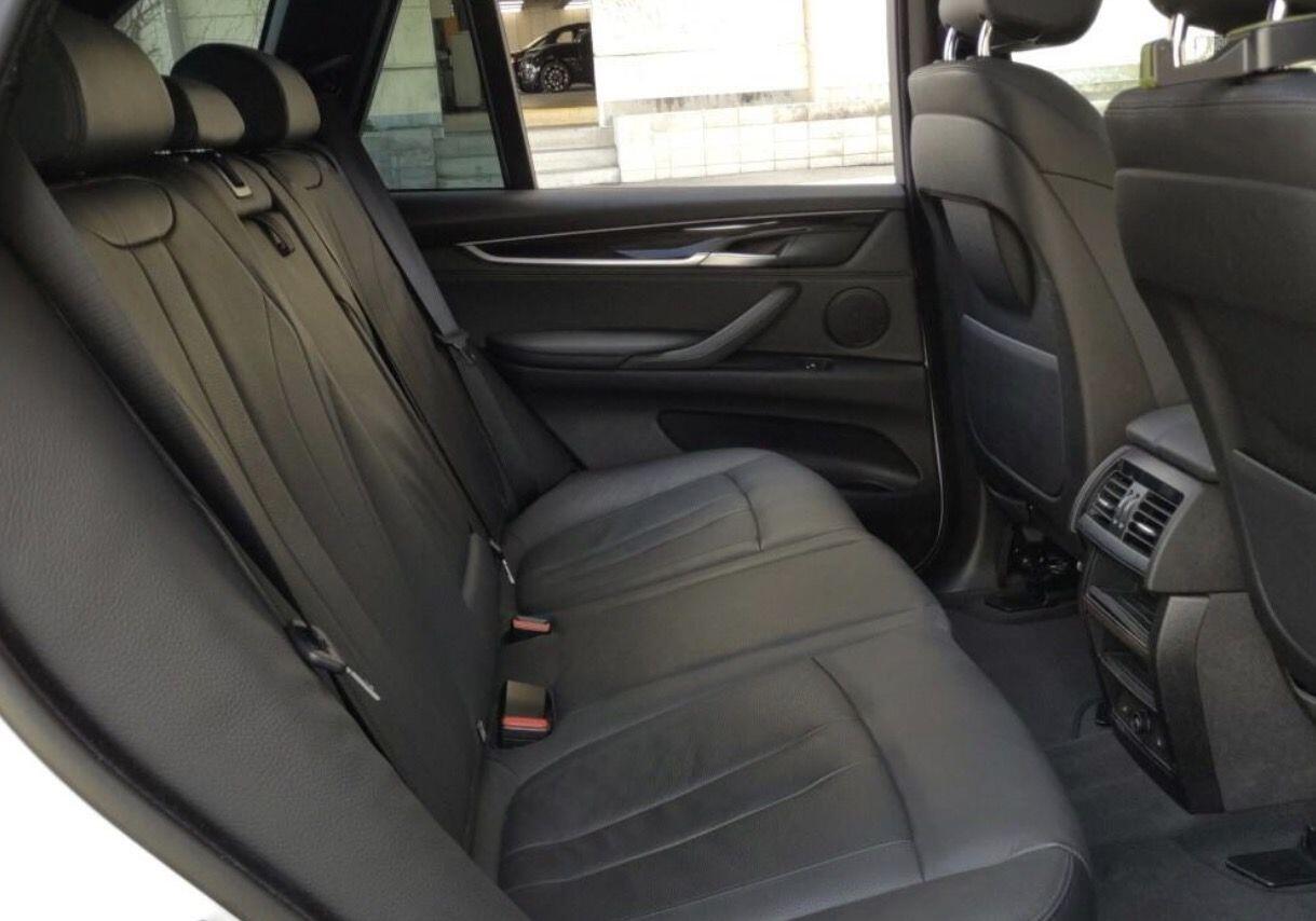 BMW X5 view 5