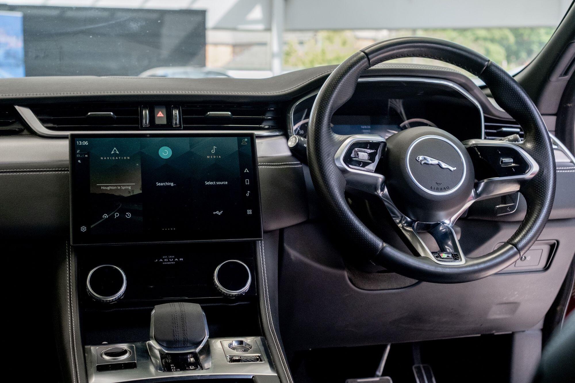 Jaguar F-Pace view 2