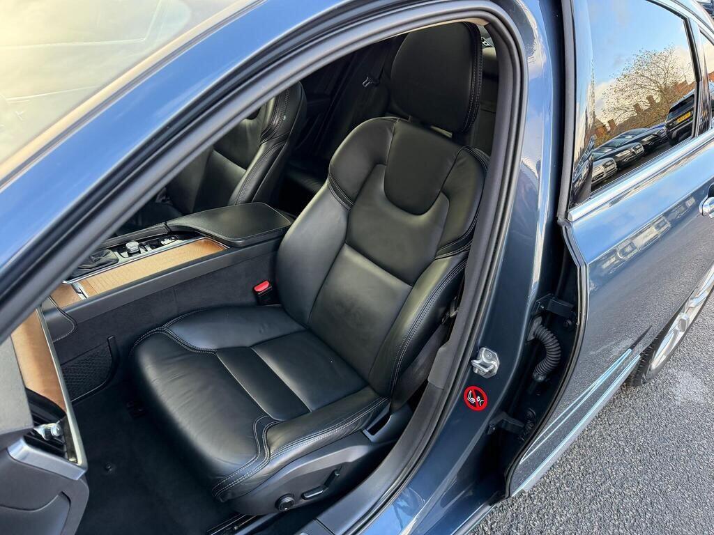 Volvo S90 view 19