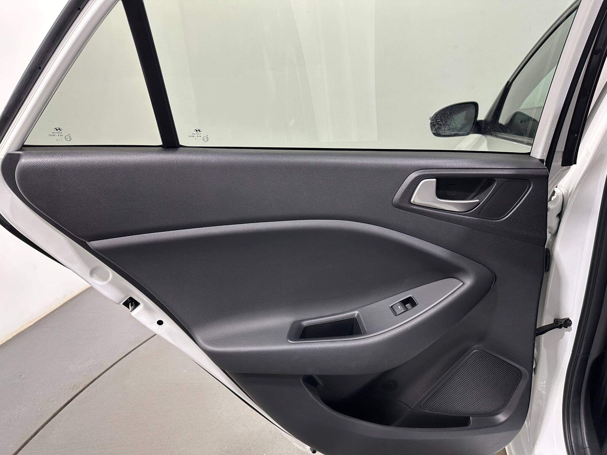 Hyundai I20 view 39