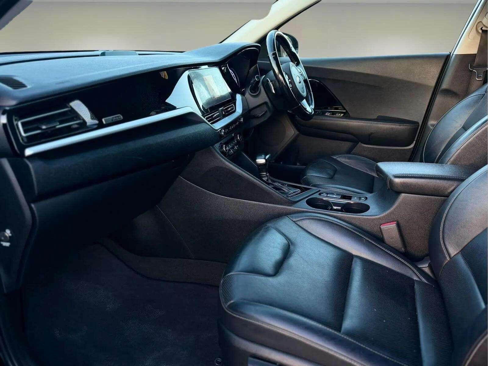 Kia Niro view 51