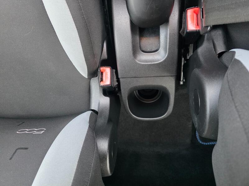 2014 Fiat 500L image 39
