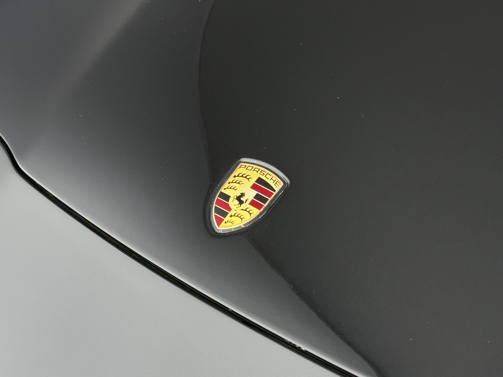 Porsche Panamera view 38