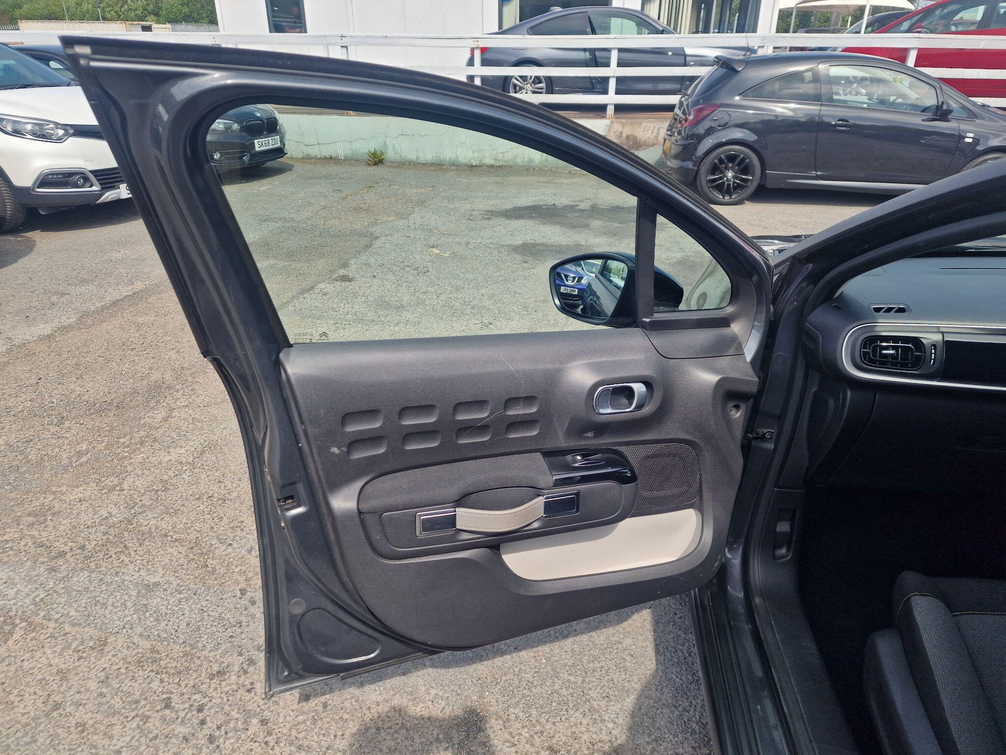 Citroen C3 view 34