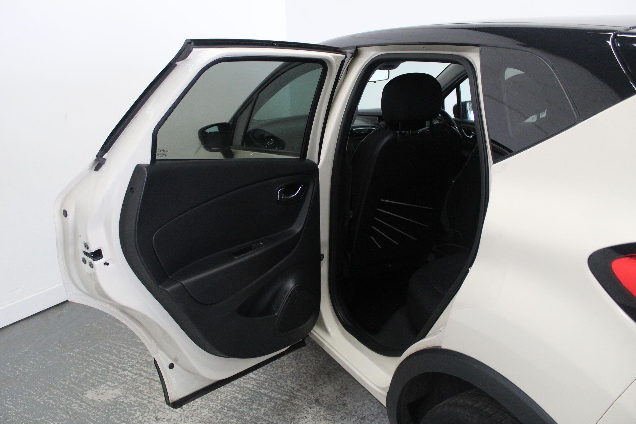 Renault Captur view 27